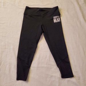 BEACHBODY COUNTRY HEAT COMPRESSION LEGGINGS